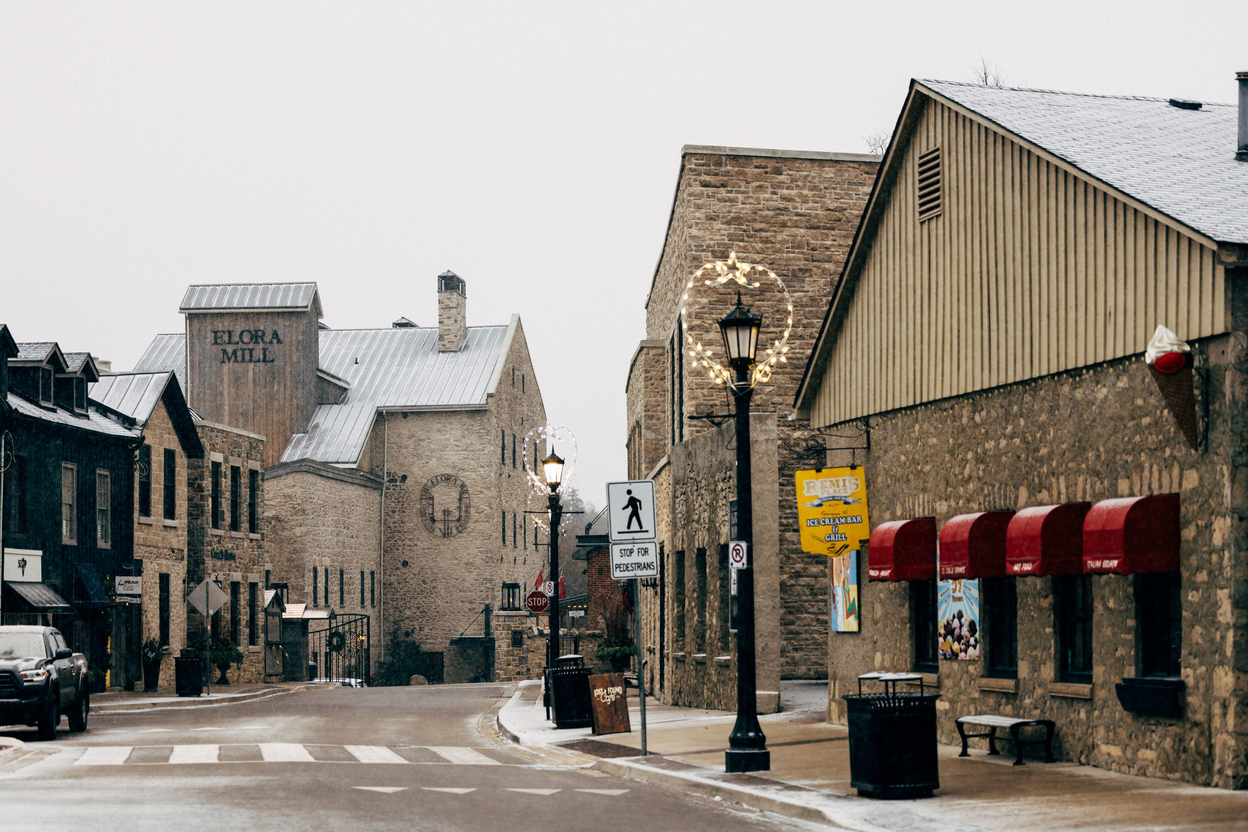 EM-WINTER-EXTERIOR-DC21-2-scaled